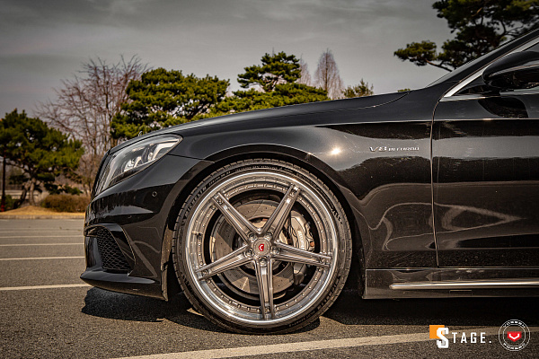 Mercedes-Benz S-Class W222