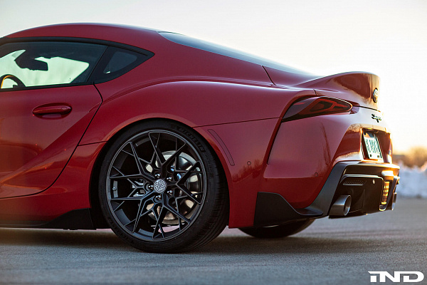 Фото дисков HRE FF10 Сатиновый графит на Toyota Supra A90