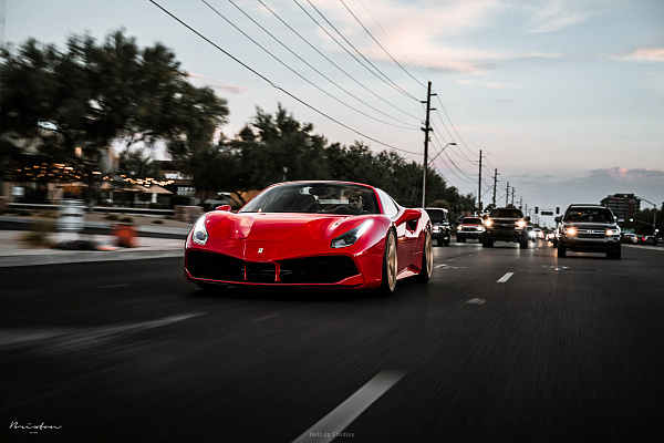 Фото дисков Brixton Forged CM6-R Глянцевая медь на Ferrari 488