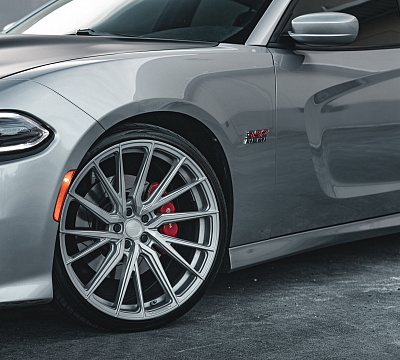 Фото дисков Vossen HF-4T на Dodge Charger VII