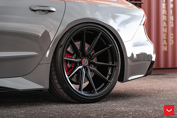 Фото дисков Vossen HF-3 Черный глянец на Audi A/RS 7 (4K)