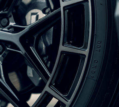 Фото дисков Vossen HFX-1 (6-Lug) на Chevrolet Silverado IV