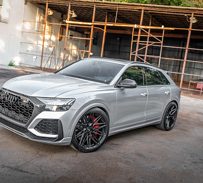 Фото дисков Vossen HF-7 на Audi Q8