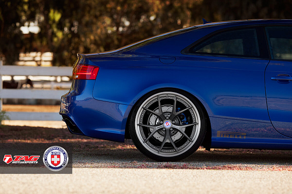 Фото дисков HRE S101 Глянцевый графит на Audi A/S/RS 5 (8T)