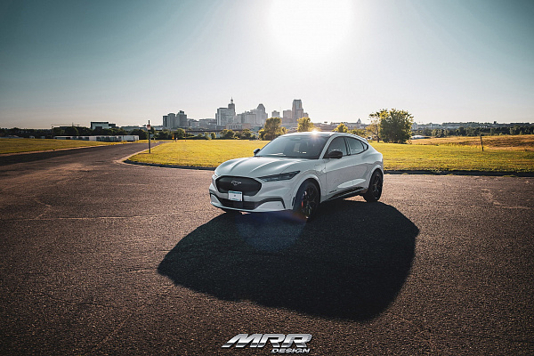 Фото дисков MRR FS06 Черный сатин на Ford Mustang Mach-E