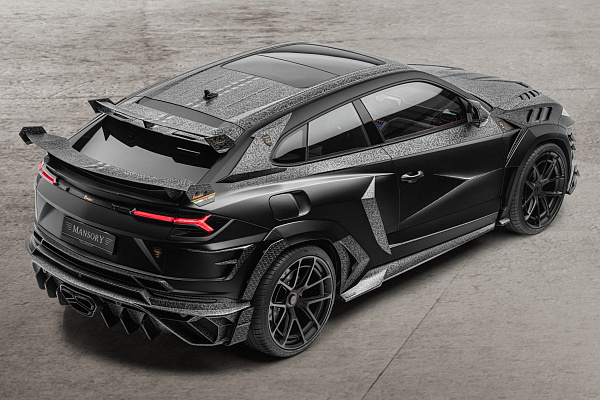 Фото дисков Mansory FC.5 Черный сатин на Lamborghini Urus