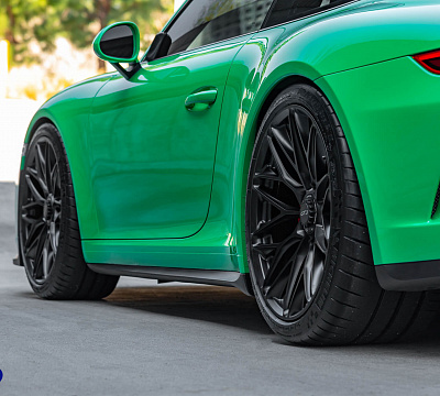 Фото дисков HRE P200 на Porsche 911 VII