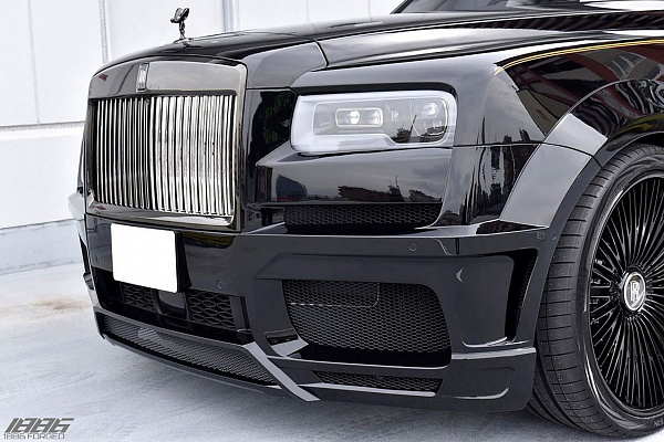 Фото дисков 1886 Wheels G007 Черный глянец на Rolls-Royce Cullinan