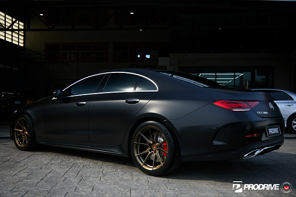 Фото дисков Vossen EVO-2 Глянцевая бронза на Mercedes-Benz CLS (C257)