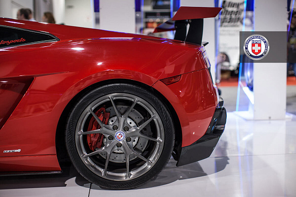 Фото дисков HRE P101 Глянцевый темный лак на Lamborghini Gallardo