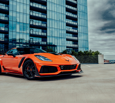 Фото дисков Strasse Wheels SM5R Deep Concave FS на Chevrolet Corvette C7