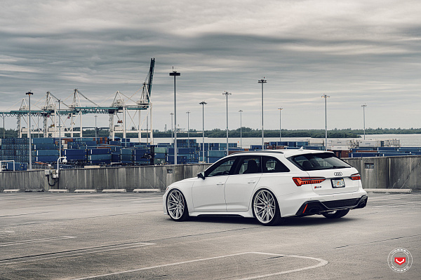Фото дисков Vossen EVO-5R Черный глянец на Audi A/RS 6 (C8)