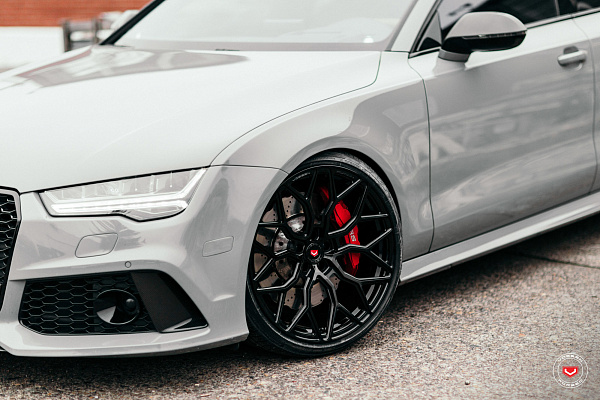 Фото дисков Vossen S17-01 Черный глянец на Audi A/RS 7 (4G)