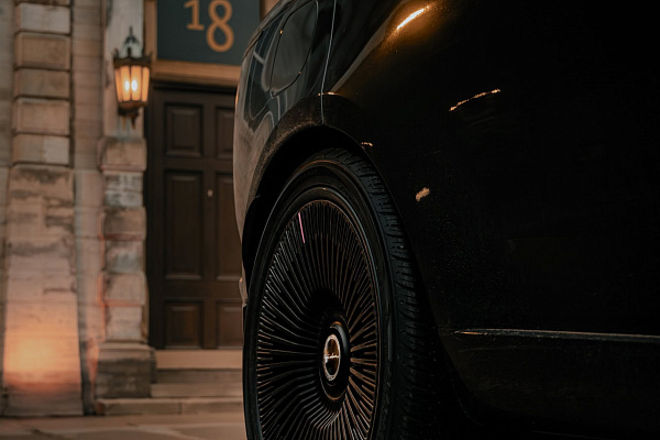 Фото дисков Brixton Forged LX17 Черный глянец на Range Rover V