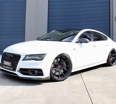 Фото дисков Strasse Wheels SM5R Deep Concave Monoblock на Audi A/RS 7 (4G)
