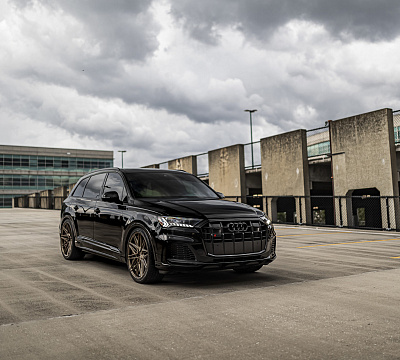 Фото дисков Vossen HF-7 на Audi Q7 (4M)