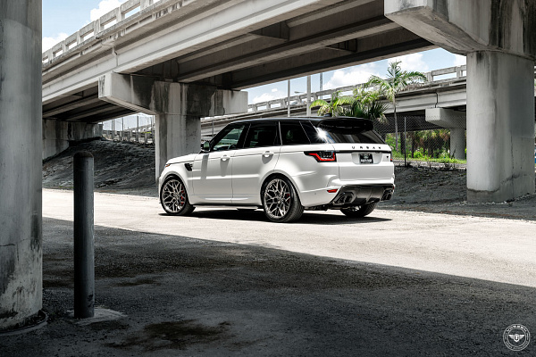 Фото дисков Vossen UV-1 Сатиновый темный лак на Land Rover Range Rover Sport II
