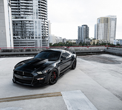 Фото дисков Vossen M-X2 на Ford Mustang VI