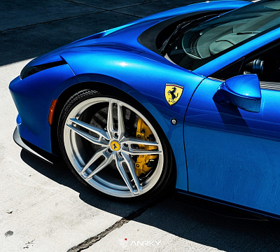 Фото дисков Anrky AN17 на Ferrari F8
