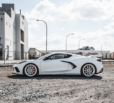 Фото дисков Brixton Forged R11-R на Chevrolet Corvette C8