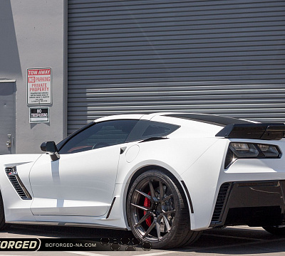 Фото дисков BC Forged EH181 на Chevrolet Corvette C7