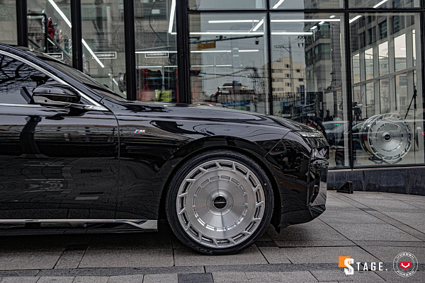 Фото дисков Vossen LC3-11T Глянцевый лак на BMW 7 (G70)