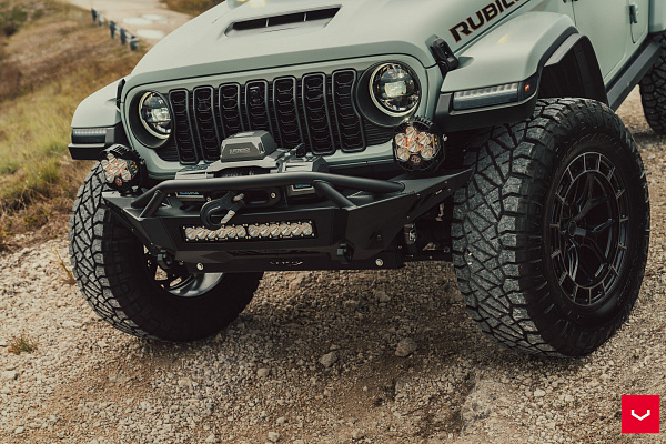 Фото дисков Vossen HFX-1 (5-Lug) Черный глянец на Jeep Wrangler IV (JL)