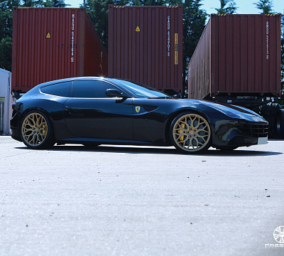 Фото дисков Vossen HF-2 на Ferrari GTC4Lusso