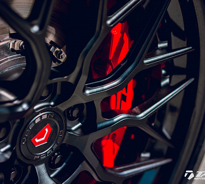Фото дисков Vossen S17-01 (3-Piece) на Chevrolet Camaro VI