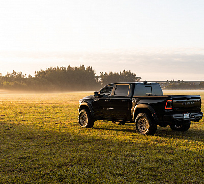 Фото дисков Vossen LC3-01T на Ram 1500 V