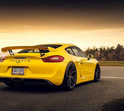 Фото дисков Vossen S21-01 на Porsche Cayman II