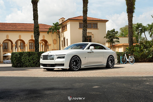 Фото дисков Anrky RF-177 Алмазная проточка на Rolls-Royce Spectre