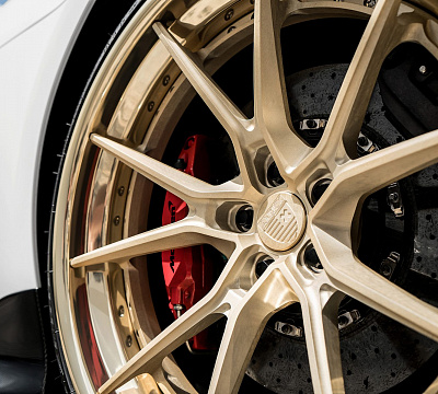 Фото дисков Anrky AN32 на McLaren 570S