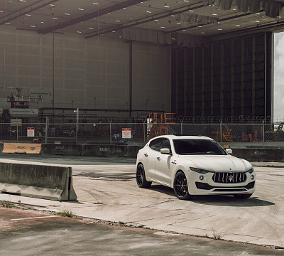 Фото дисков Vossen HFX-2 (5-Lug) на Maserati Levante