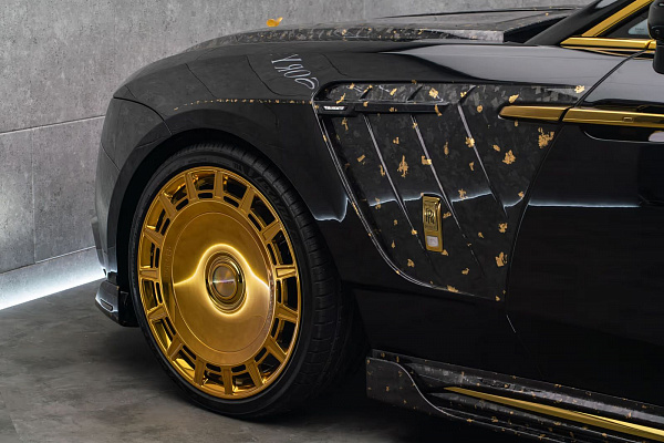 Фото дисков Mansory FD.15 Глянцевое золото на Rolls-Royce Spectre