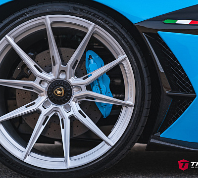 Фото дисков Vossen EVO-2R на Lamborghini Aventador