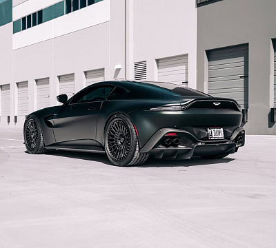 Фото дисков Brixton Forged TR20 на Aston Martin Vantage 4