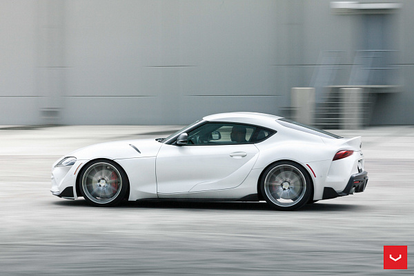 Фото дисков Vossen HF-3 Алмазная проточка на Toyota Supra A90