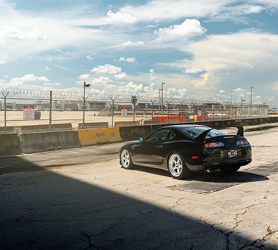 Фото дисков Strasse Wheels S5 Track на Toyota Supra A80