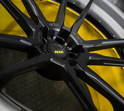 ADV.1 ADV5.2 Track Spec CS