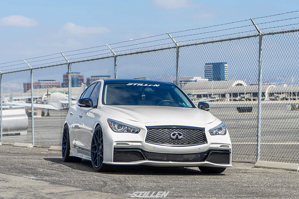 Фото дисков HRE FF01 Синий сатин на Infiniti Q50