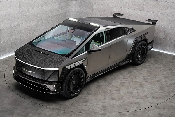 Фото дисков Mansory FD.15 Черный глянец на Tesla Cybertruck