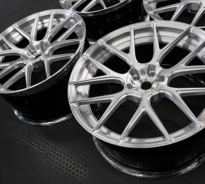 ADV.1 ADV8 M.V2 SL