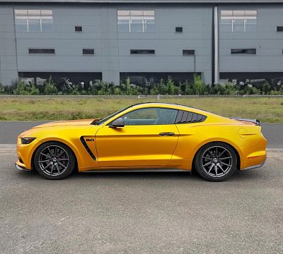 Фото дисков Bola CSR на Ford Mustang VI