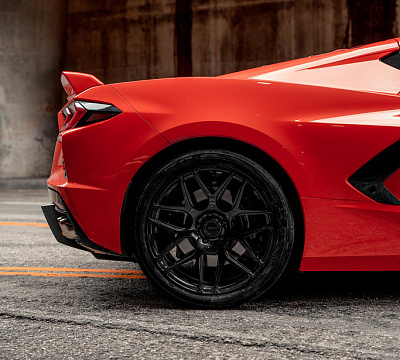 Фото дисков MRR FS01 на Chevrolet Corvette C8