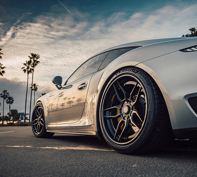 Фото дисков Strasse Wheels SV4 Deep Concave FS на Porsche 911 VII