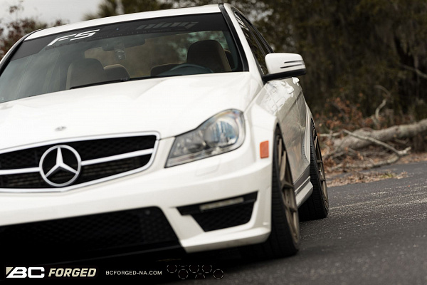 Фото дисков BC Forged HCS02 Сатиновая бронза на Mercedes-Benz C-Class (W204)
