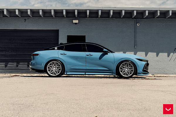 Фото дисков Vossen HF-7 Серебро на Toyota Crown S230