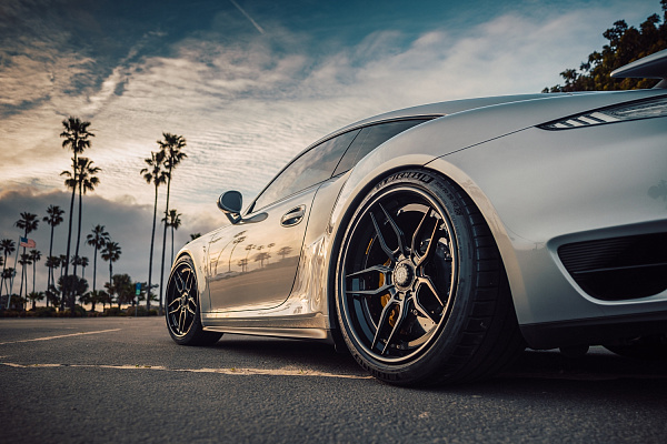 Фото дисков Strasse Wheels SV4 Deep Concave FS Другой цвет на Porsche 911 VII