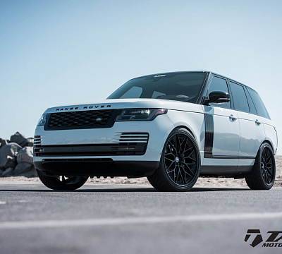 Фото дисков HRE S200 на Land Rover Range Rover IV